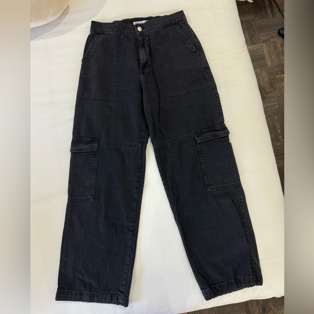 Zara Black Cargo Jeans